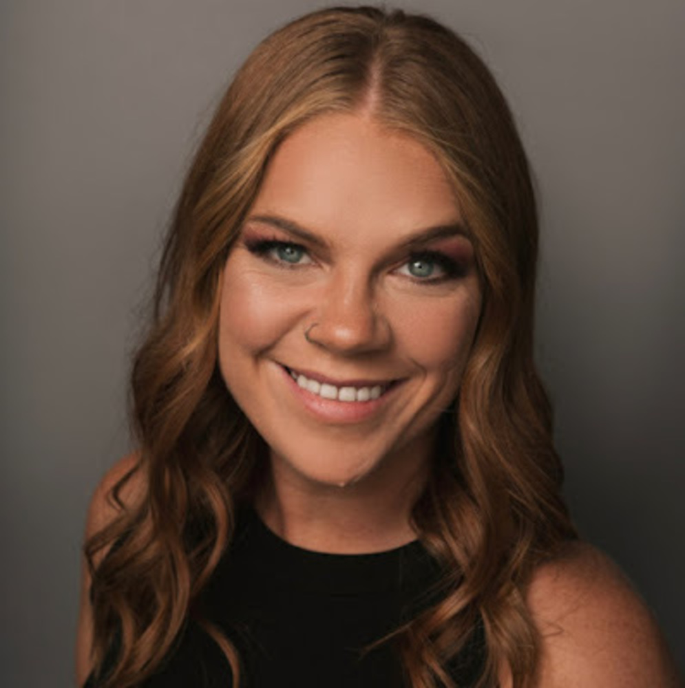 Meet your Posher, Kimberly